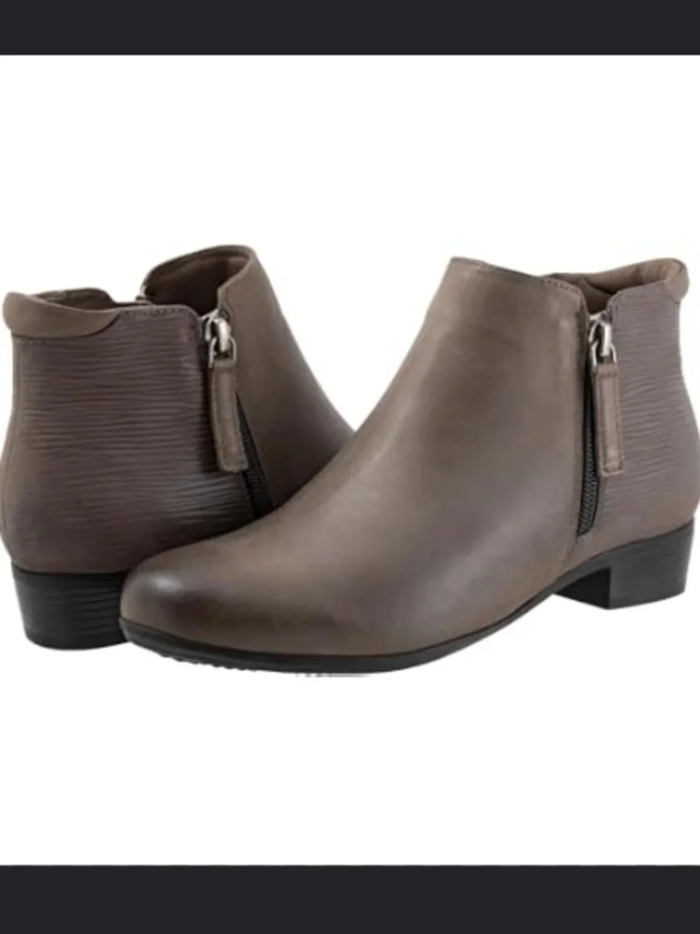Trotters Major Embossed Ankle Booties – Grey – Size 7.5 (BNWT)
